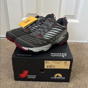 La Sportiva Akasha Trail Running Shoes, Women’s 9.5